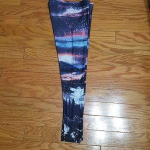 American Eagle Outfitters leggings